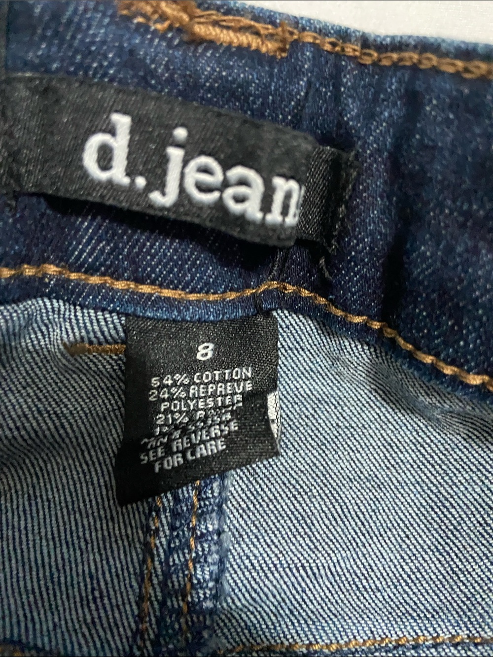 d. jeans NWT Women's High Waist Flared Dark Wash Denim Jeans Size 8 - Picture 6 of 7